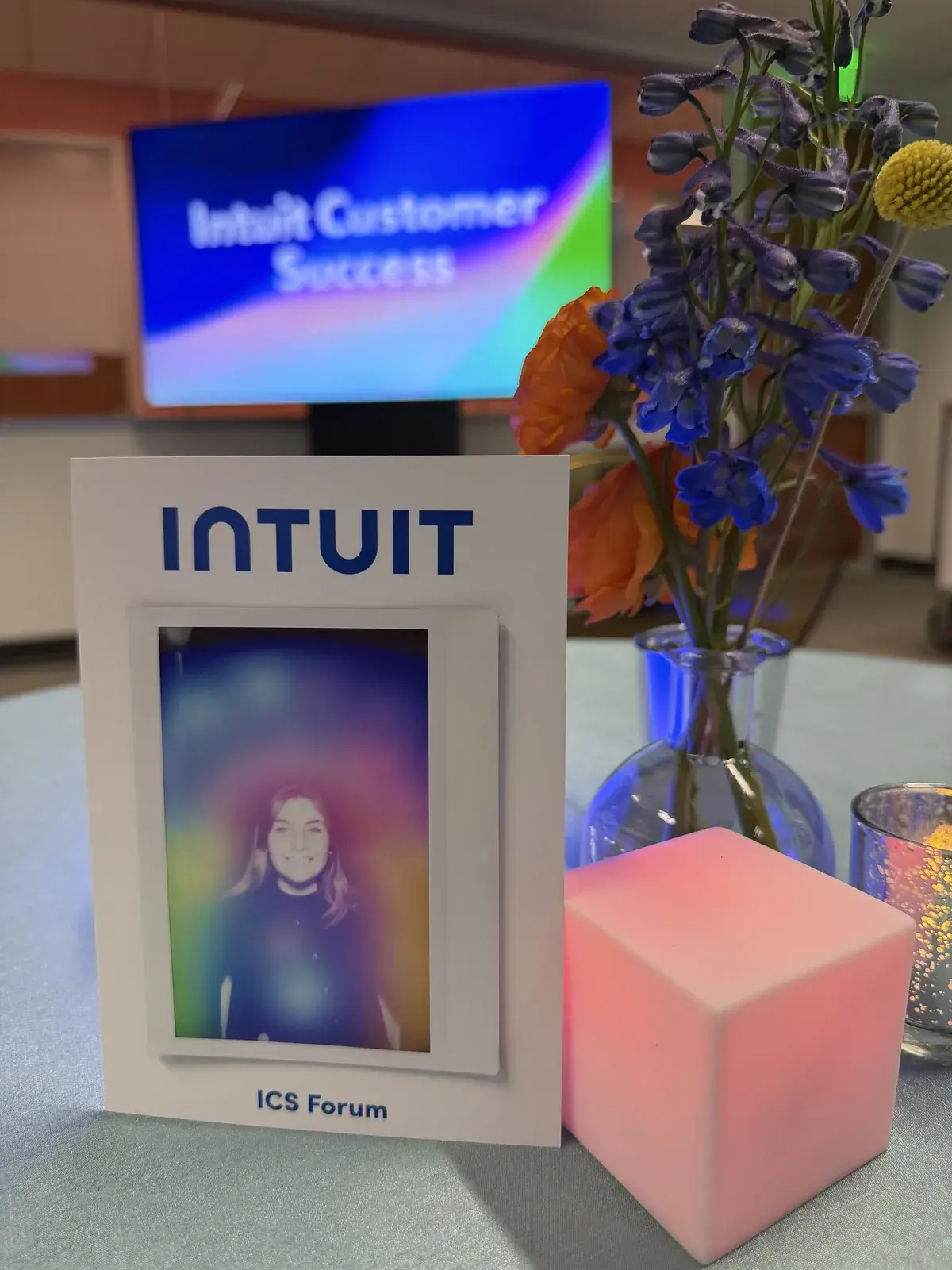 Book Mobile Aura Photography for Your Palm Springs Event