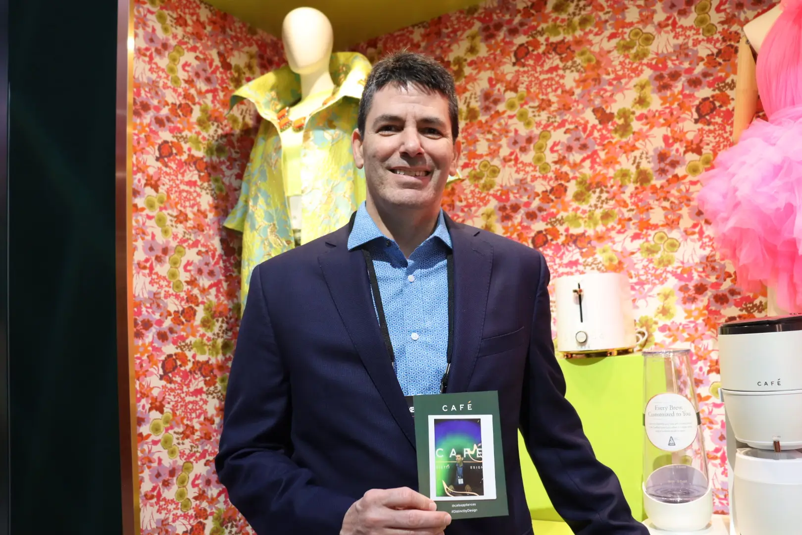 Desert-Tailored Brand Design